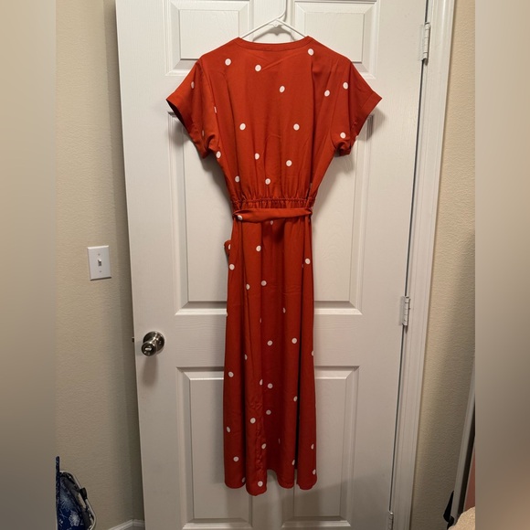 Dotted Dolman Midi Shirtdress nwot - Picture 3 of 3